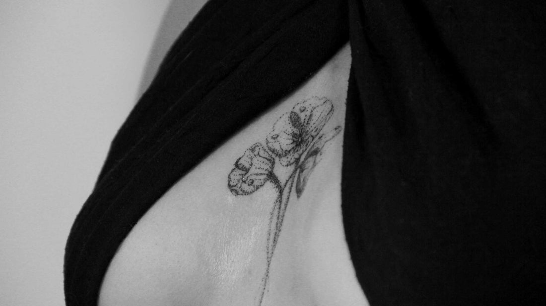 The Diphylleia Grayi Tattoo – A Dance of Delicate Dots and Magic