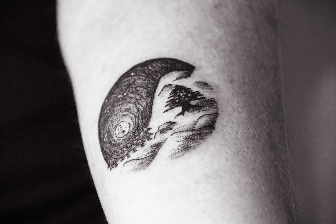 Embracing Balance – A Cedar in a Yin-Yang Tattoo for Cedra