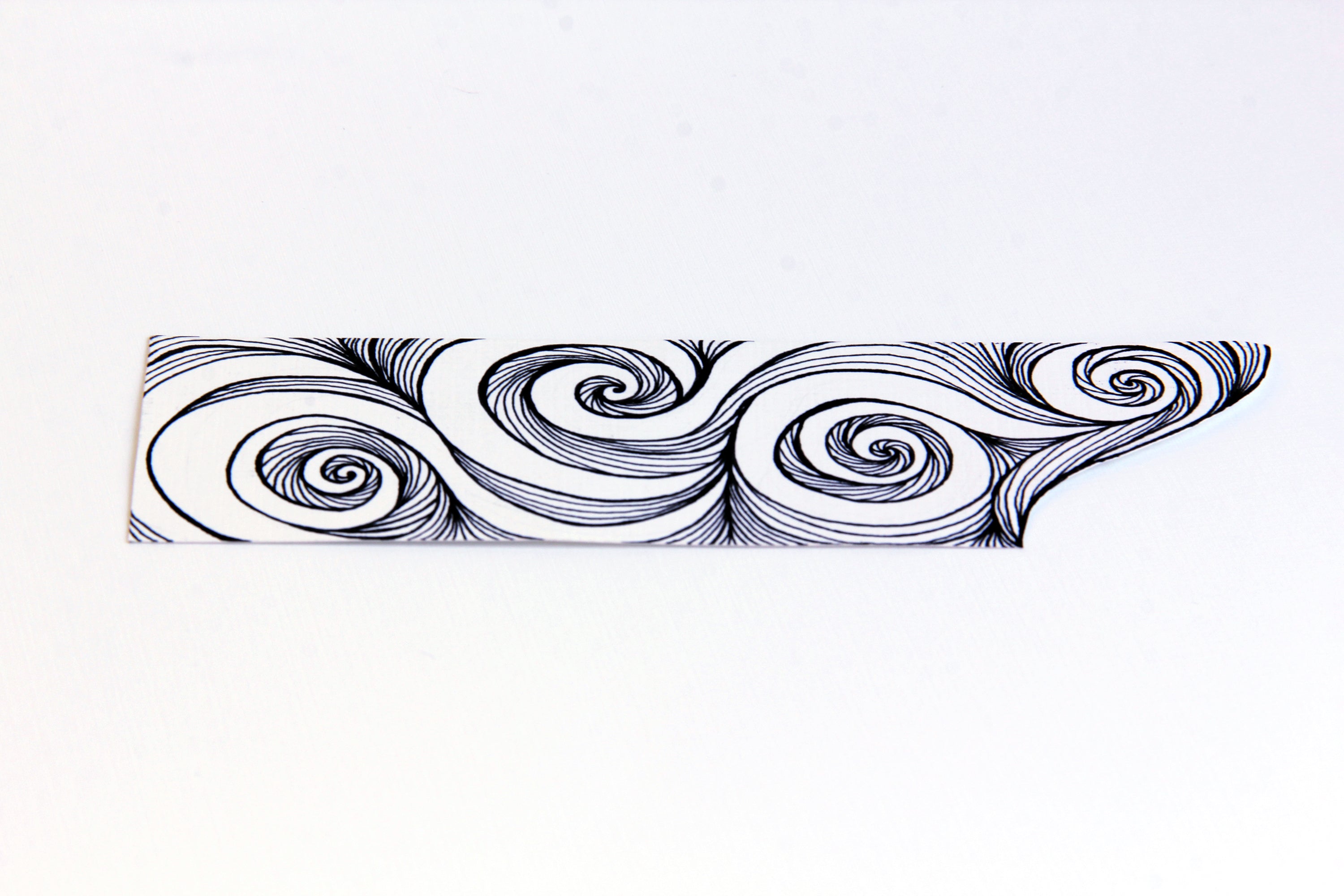 Bookmark leaf spirals line Art patterns organic handmade hand-painted Black and White