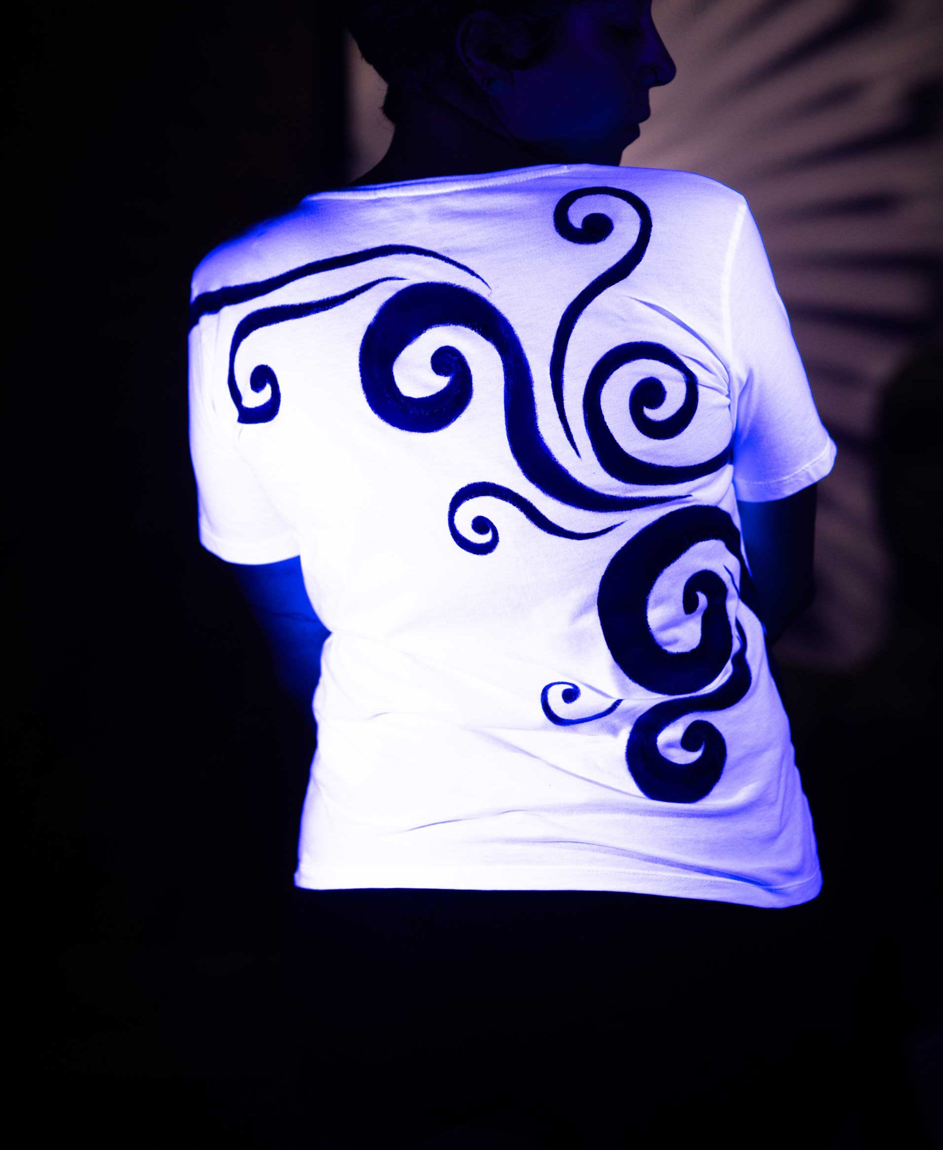 White T-Shirt – Blue & Black Spirals (One of a Kind) - Crystel Samia Universe