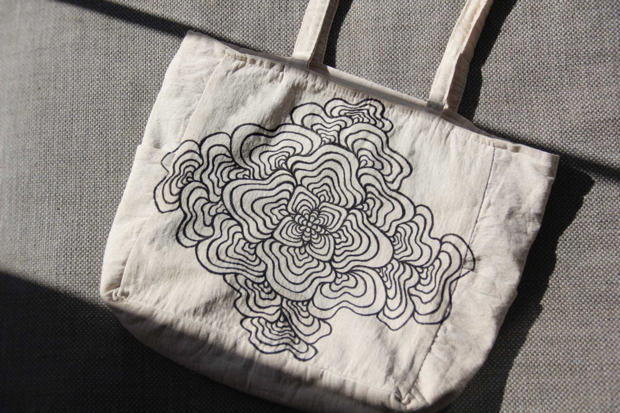 Hand - Painted Nature - Inspired Linen Bag w/pockets - Large | 100% Cotton - Crystel Samia Universe - Linen Tote Bag - 